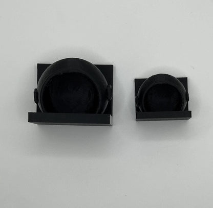 Magnetic Cauldron Jumping Spider Hide | Decor