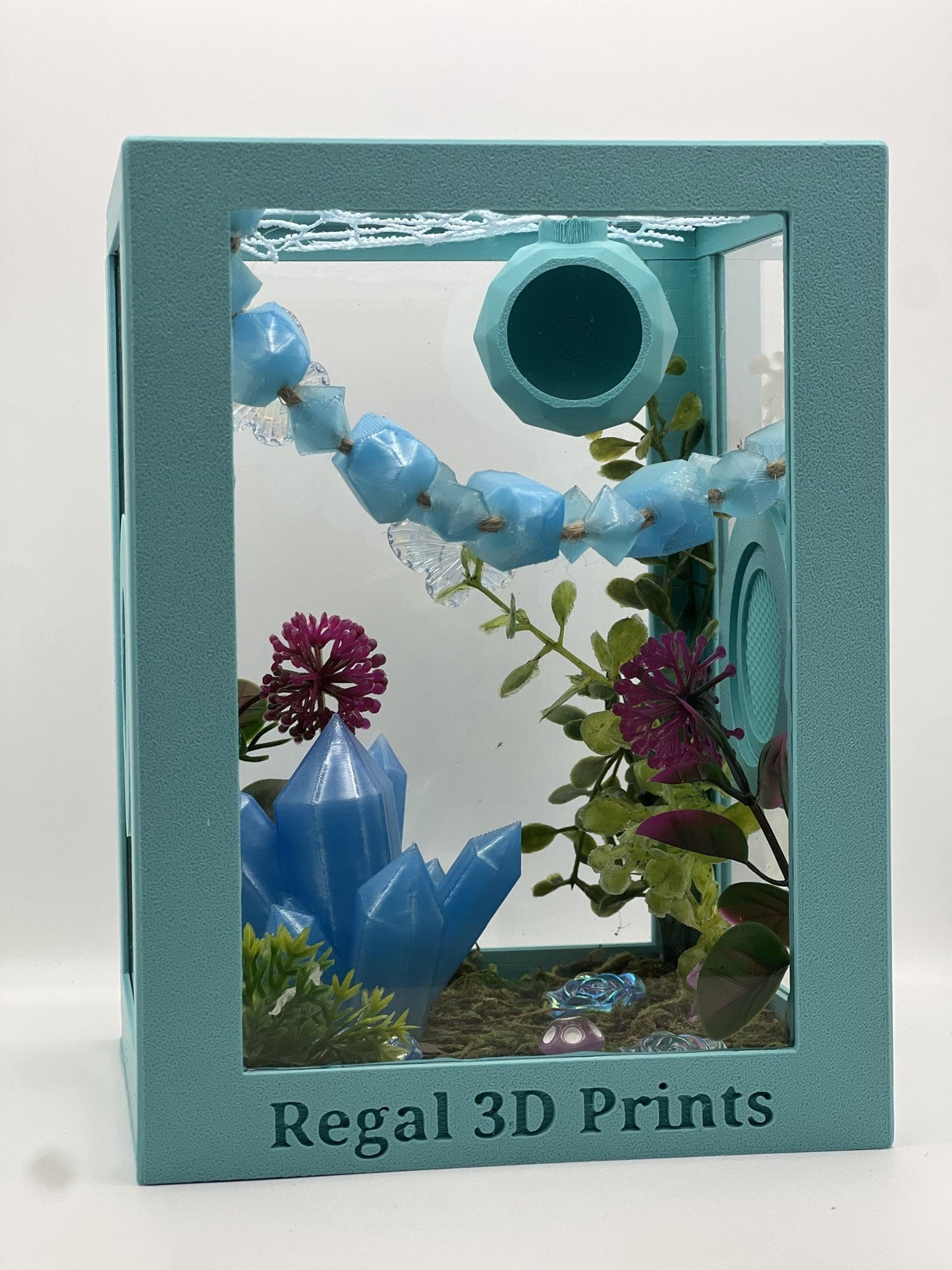 Crystal Forest Jumping Spider Decorated Magnetic Front Enclosure | Habitat