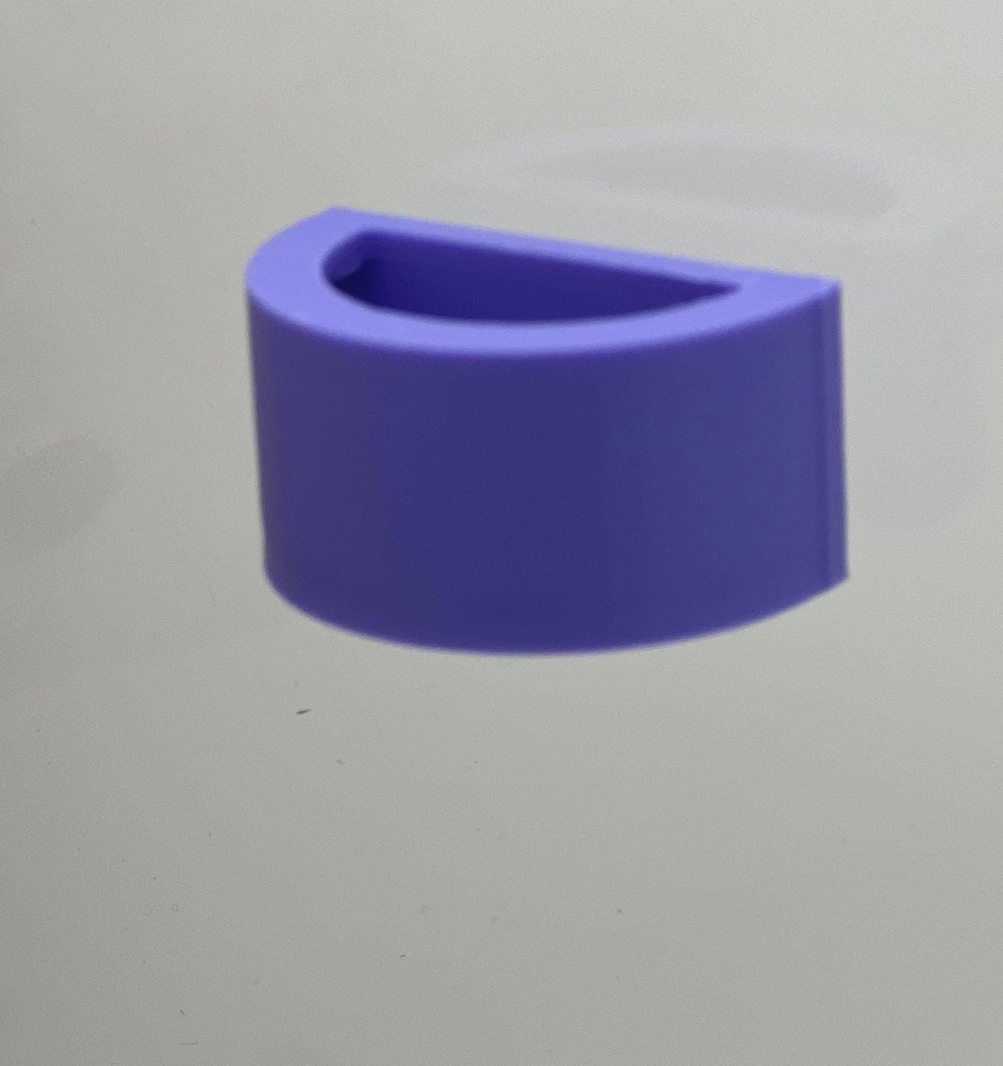 Magnetic Escape-Resistant Jumping Spider Feeding Bowl