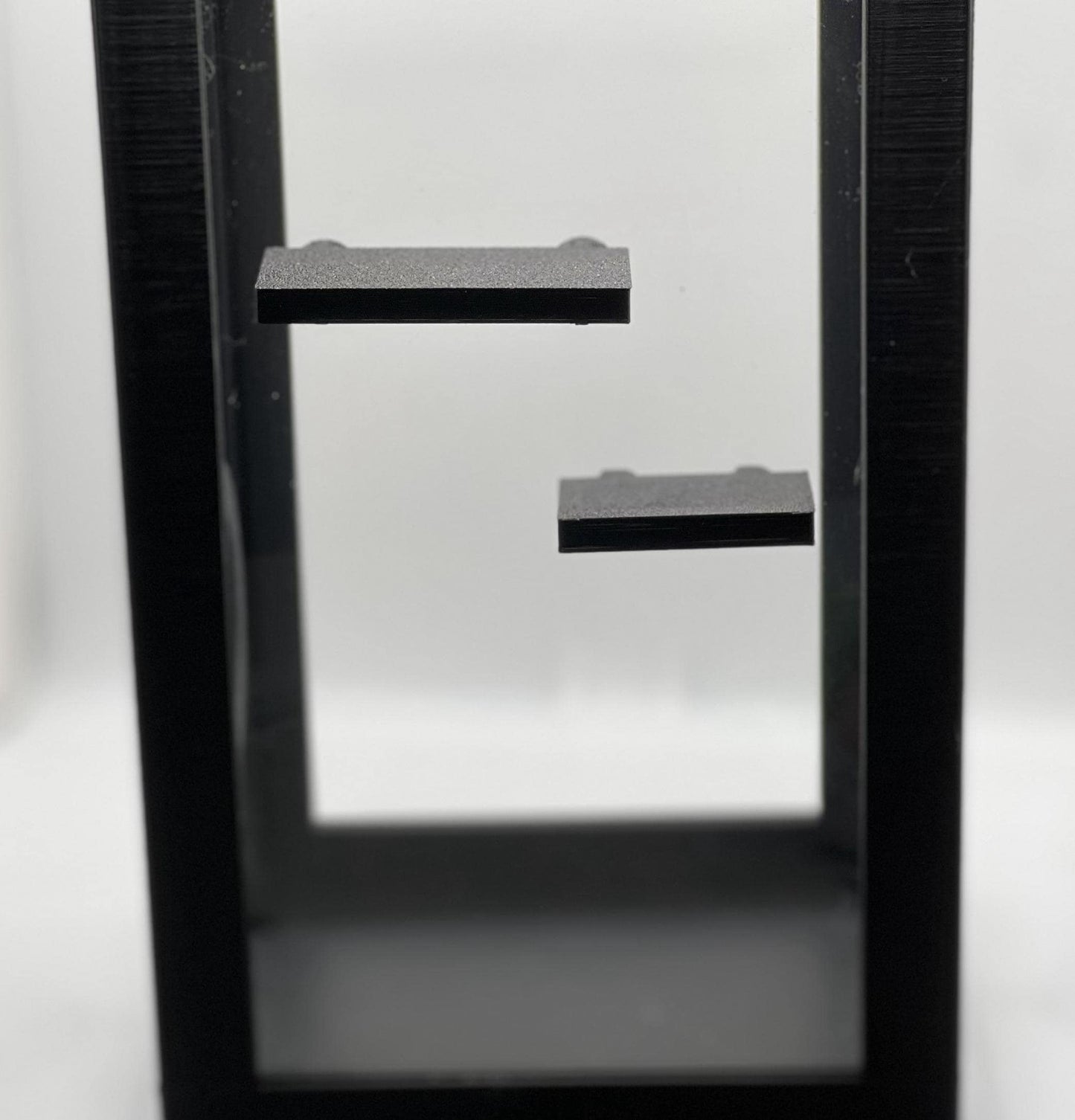 Basic Jumping Spider Ledge (Set of 2) – Magnetic Enclosure Shelf