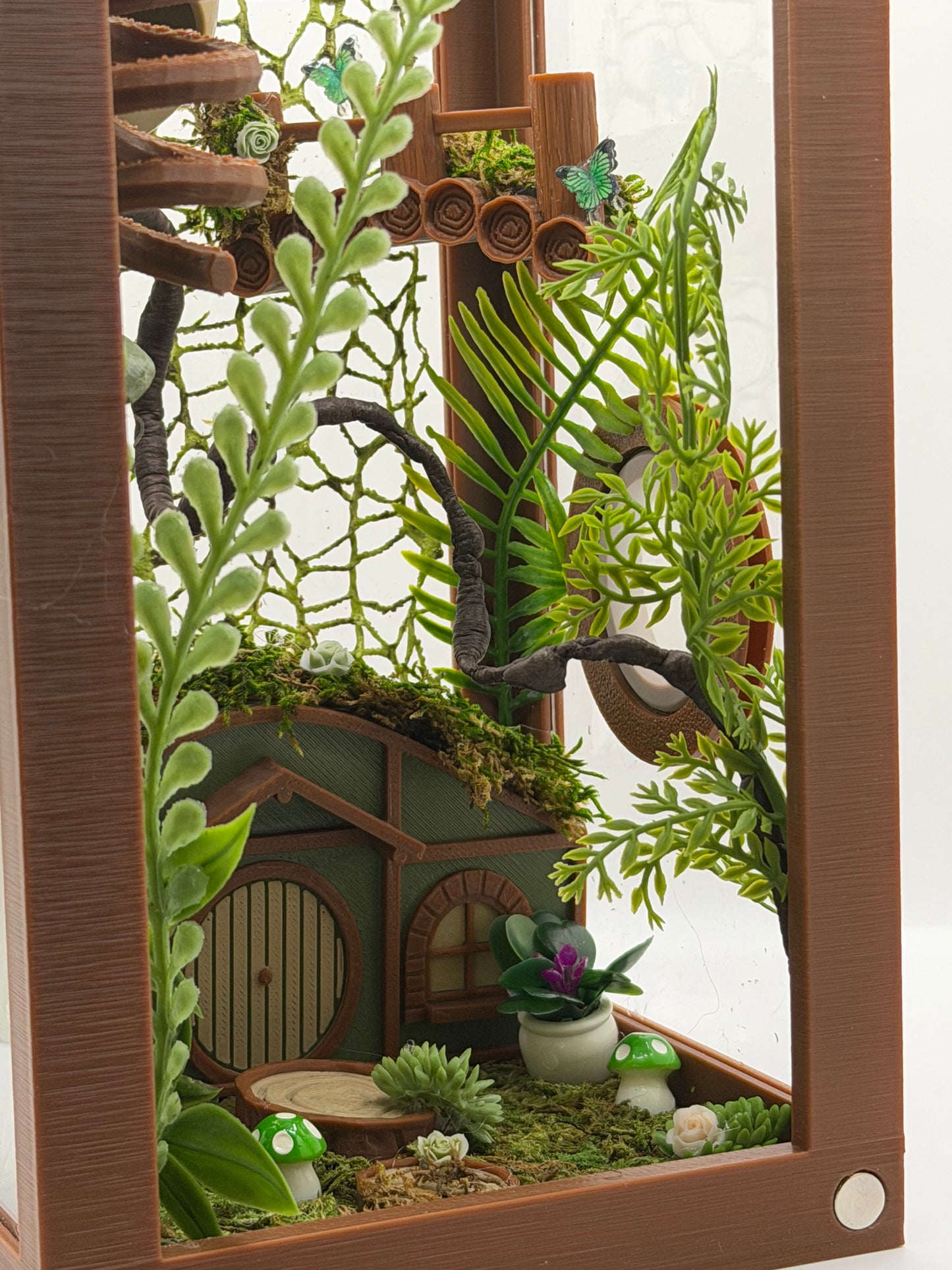 Woodland Cottage Themed Jumping Spider Enclosure | Habitat