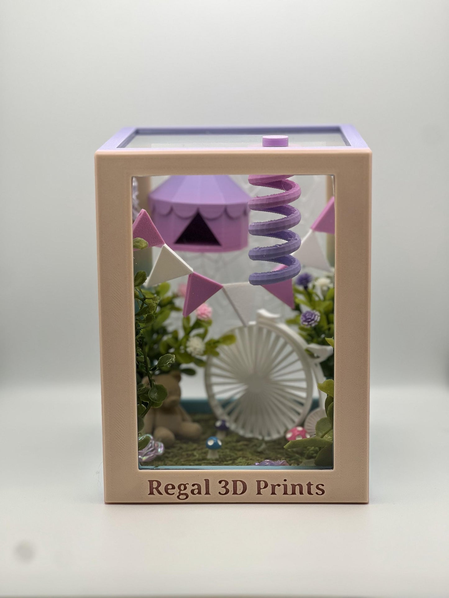 Circus-Themed Jumping Spider Decorated Enclosure | Habitat