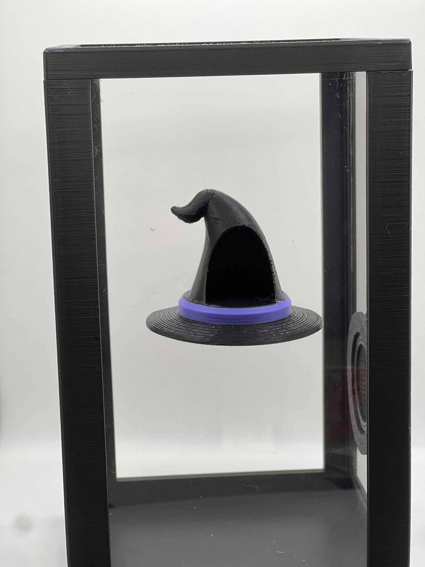 Witch Hat Wall Hide — Jumping Spider Hideout Magnetic