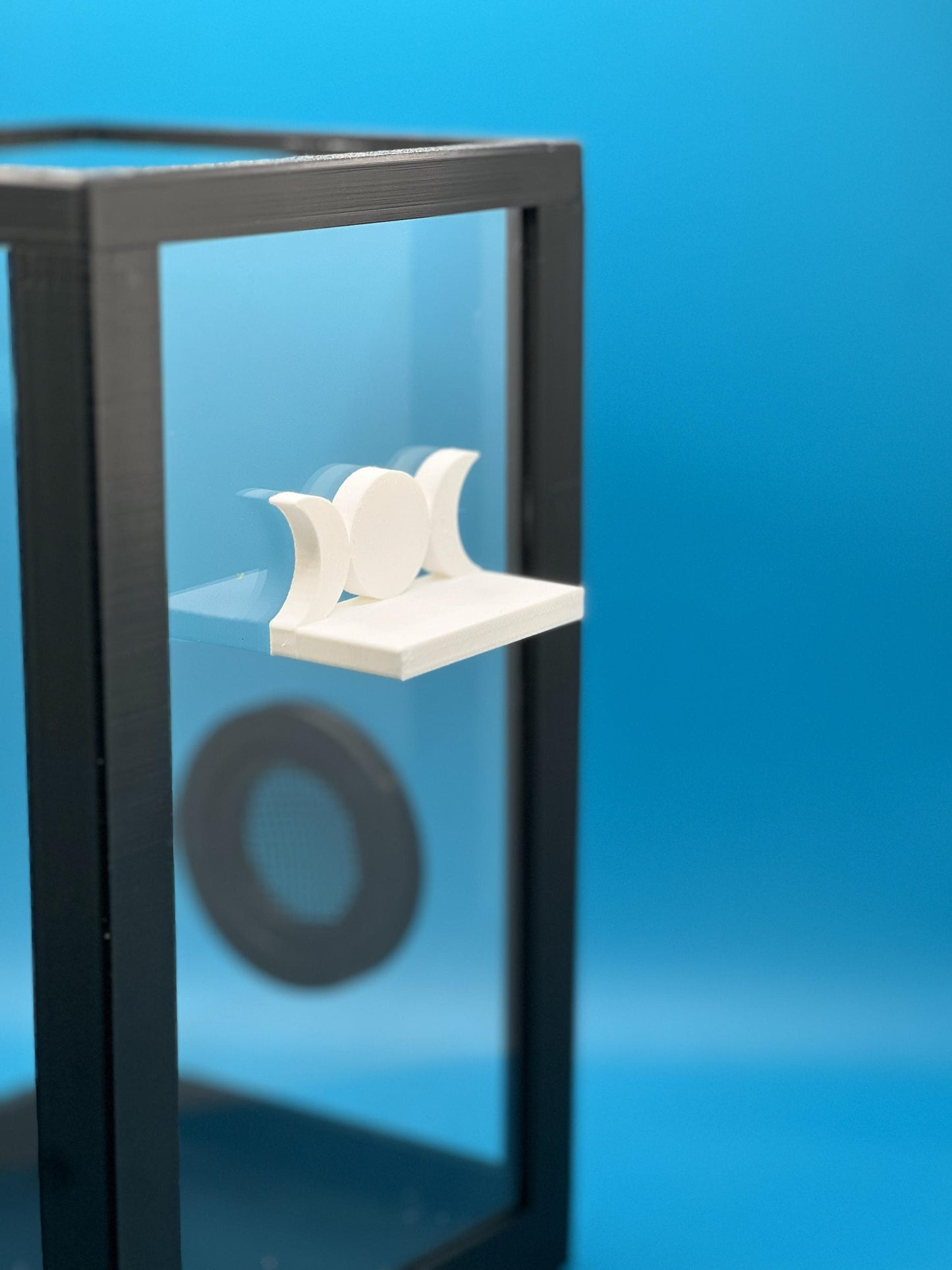 Triple Moon Goddess Ledge – Magnetic Spider Shelf